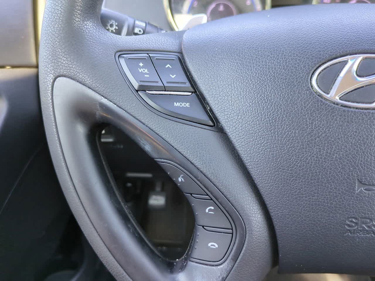 Thumbnail: 2011 Hyundai Sonata - 20
