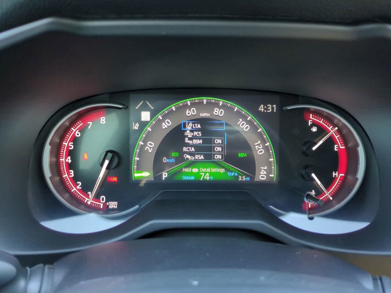 Thumbnail: 2025 Toyota RAV4 - 25