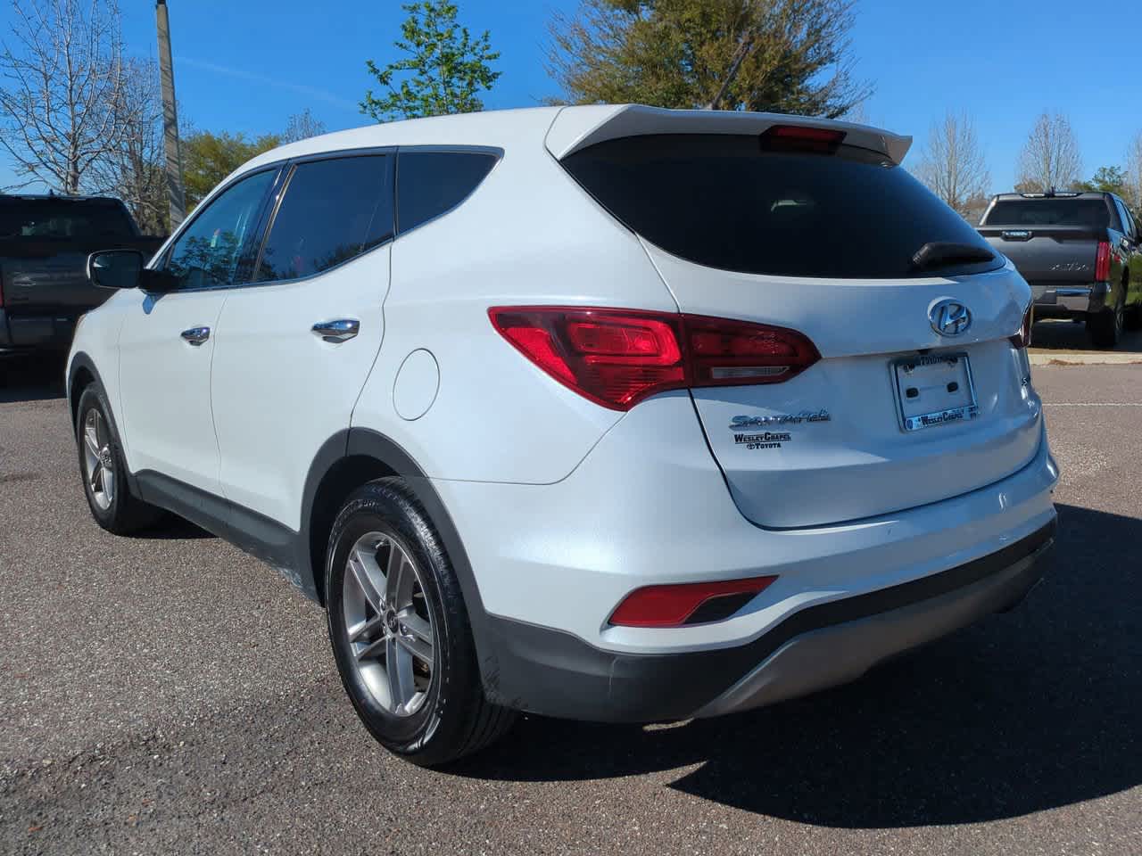 Thumbnail: 2018 Hyundai Santa Fe - 4