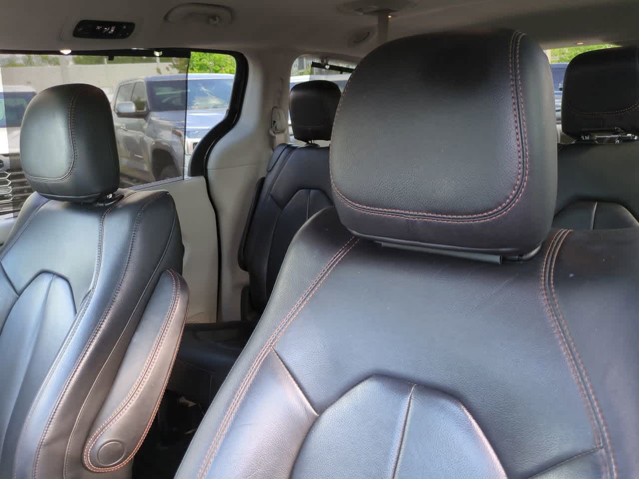 Thumbnail: 2017 Chrysler Pacifica - 8