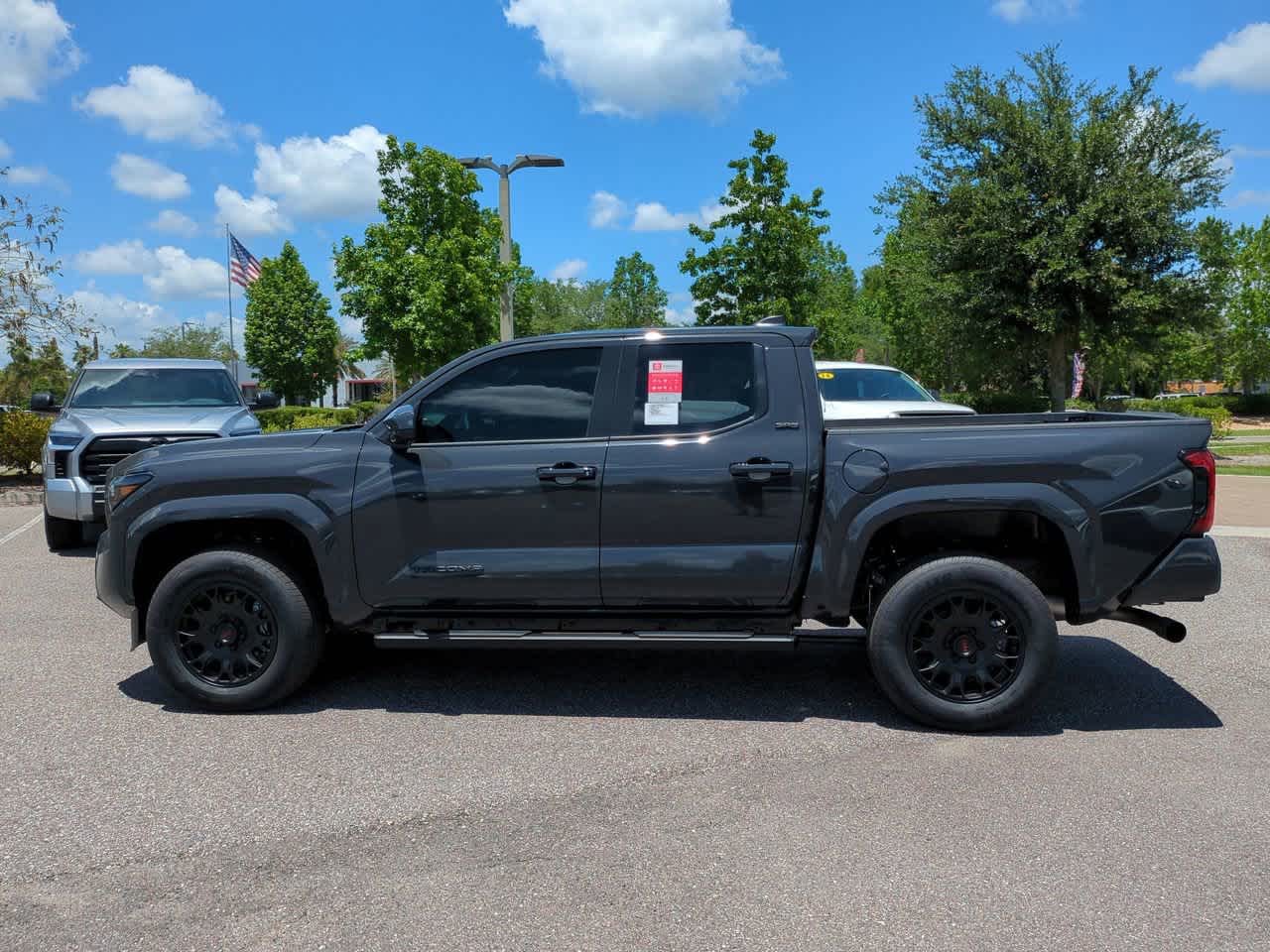 2025 Toyota Tacoma SR5 3