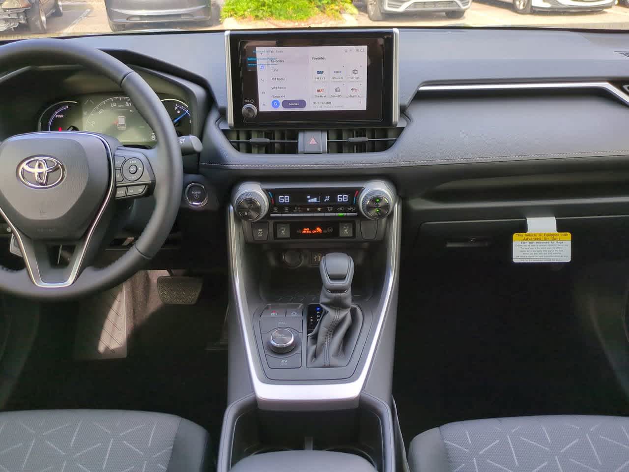 Thumbnail: 2025 Toyota RAV4 - 18