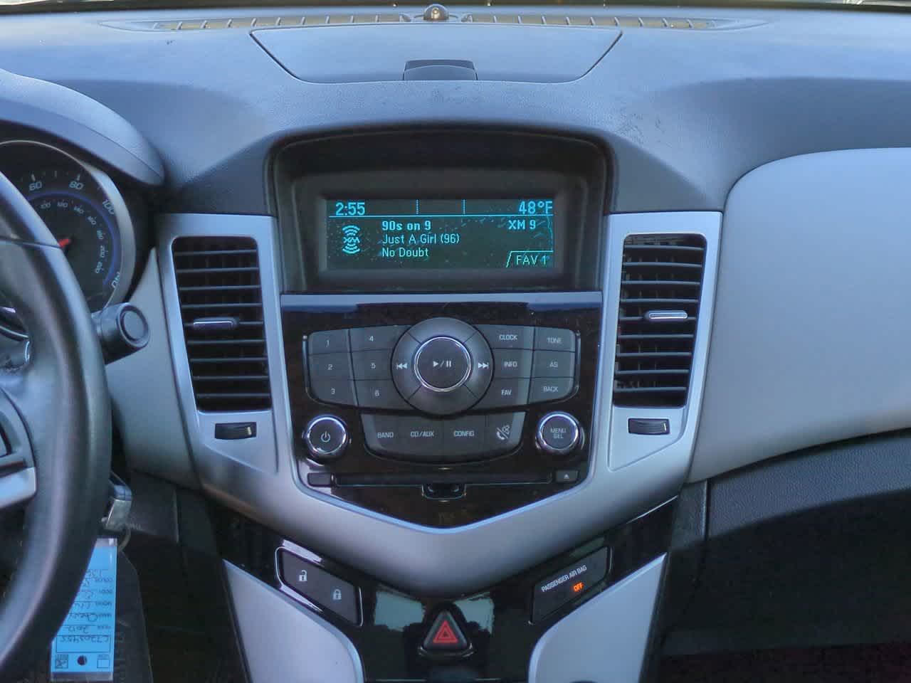 Thumbnail: 2012 Chevrolet Cruze - 17