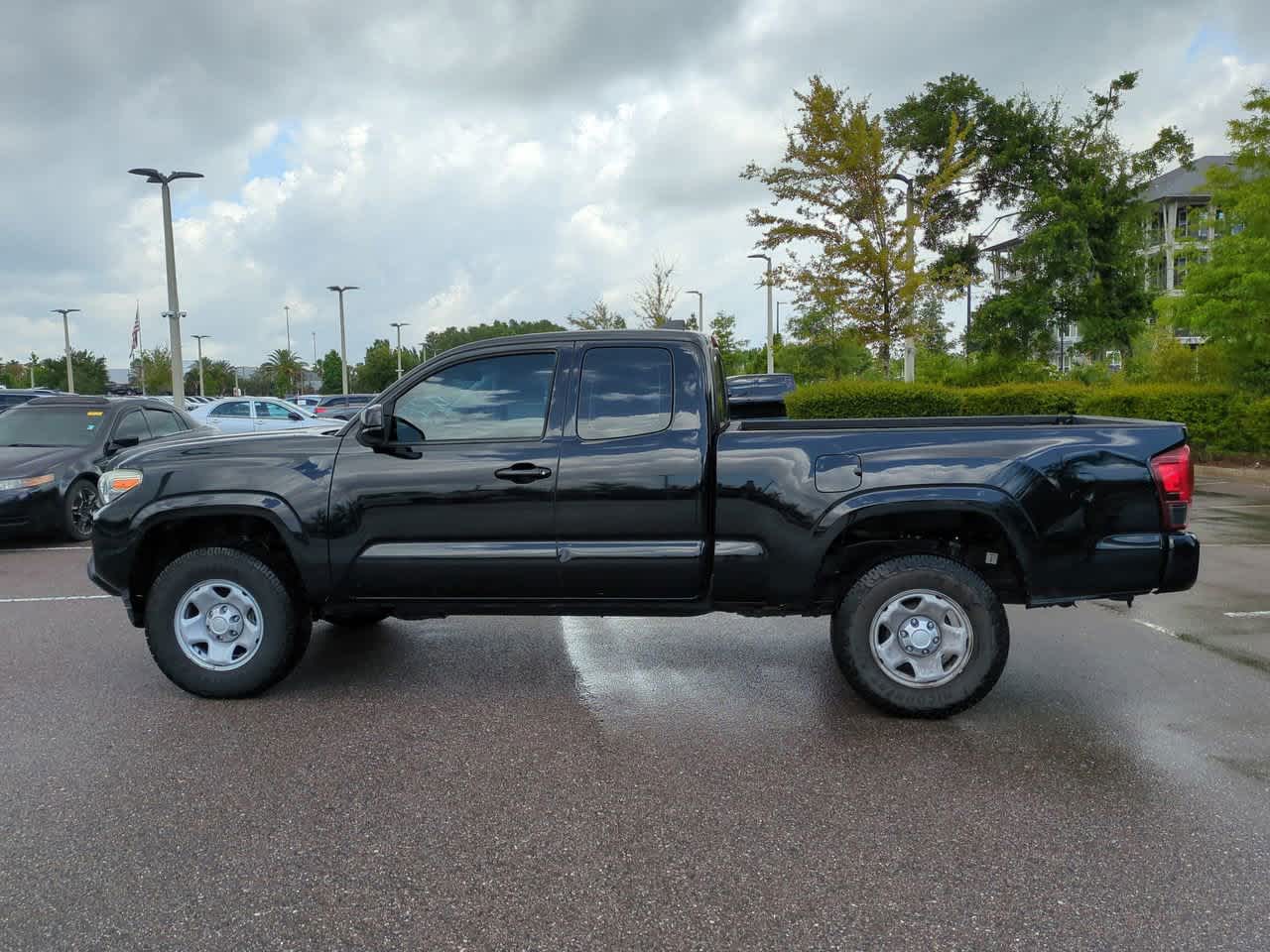 2018 Toyota Tacoma SR 3