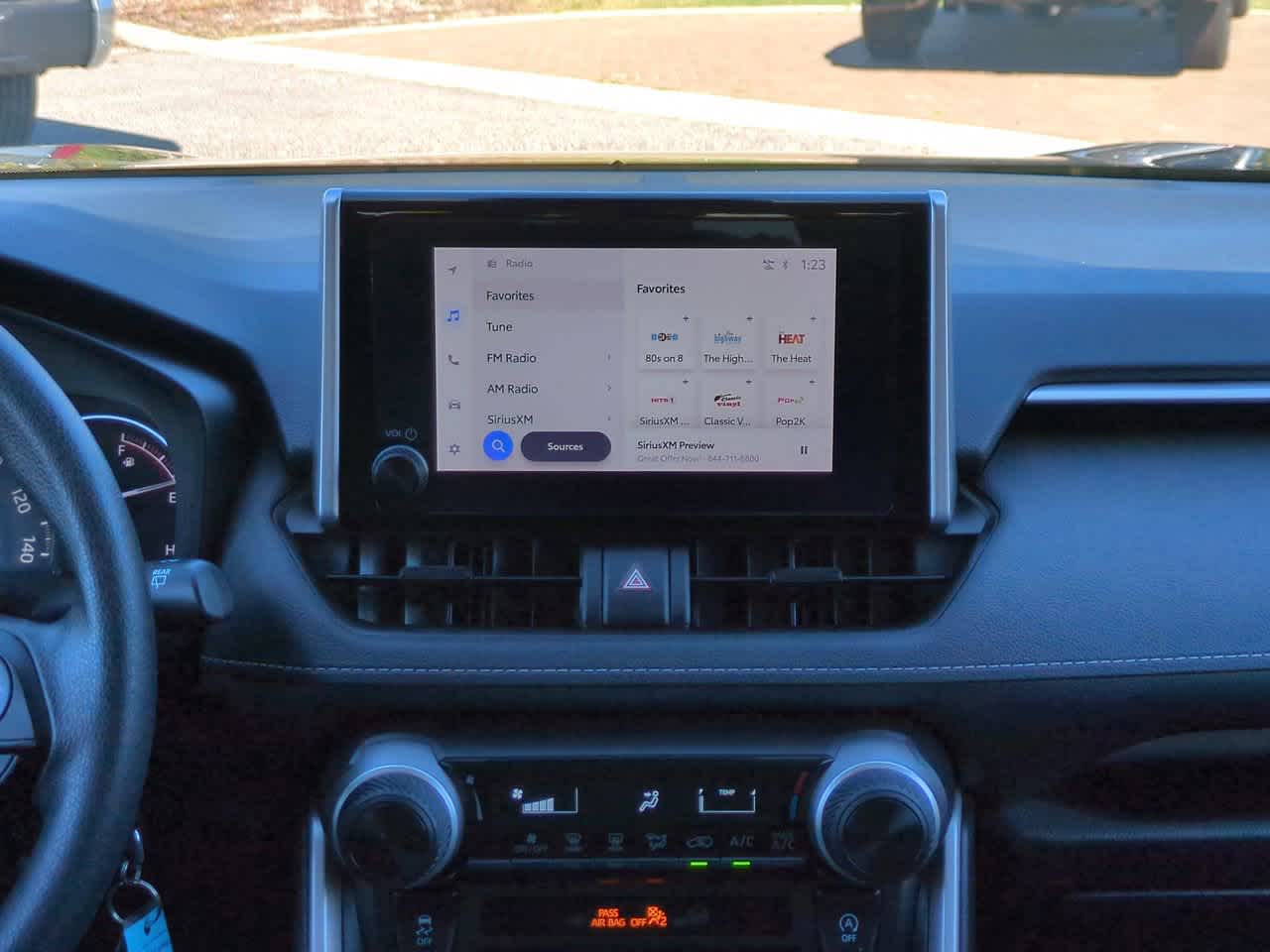 Thumbnail: 2025 Toyota RAV4 - 17