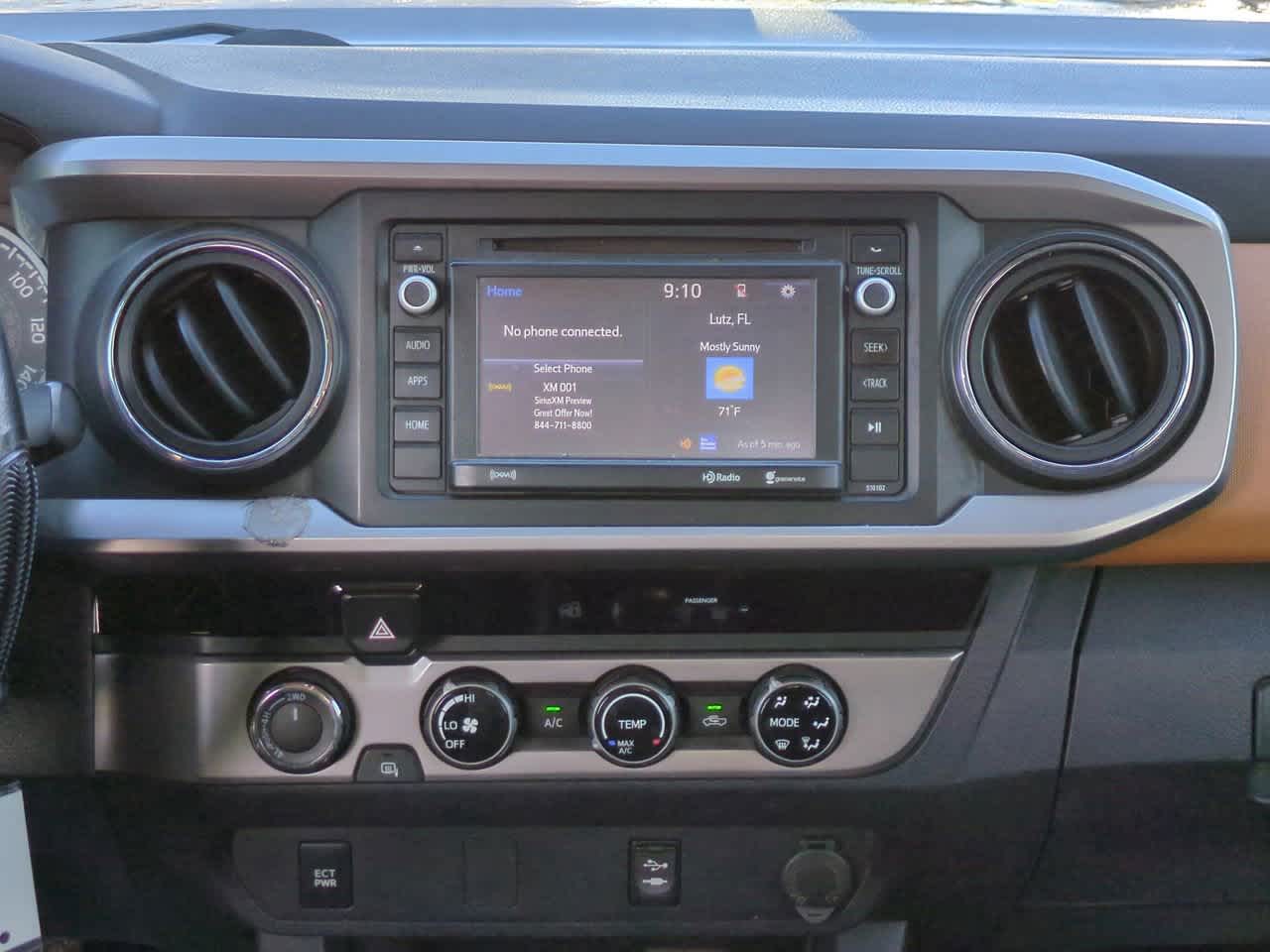 Thumbnail: 2017 Toyota Tacoma - 17