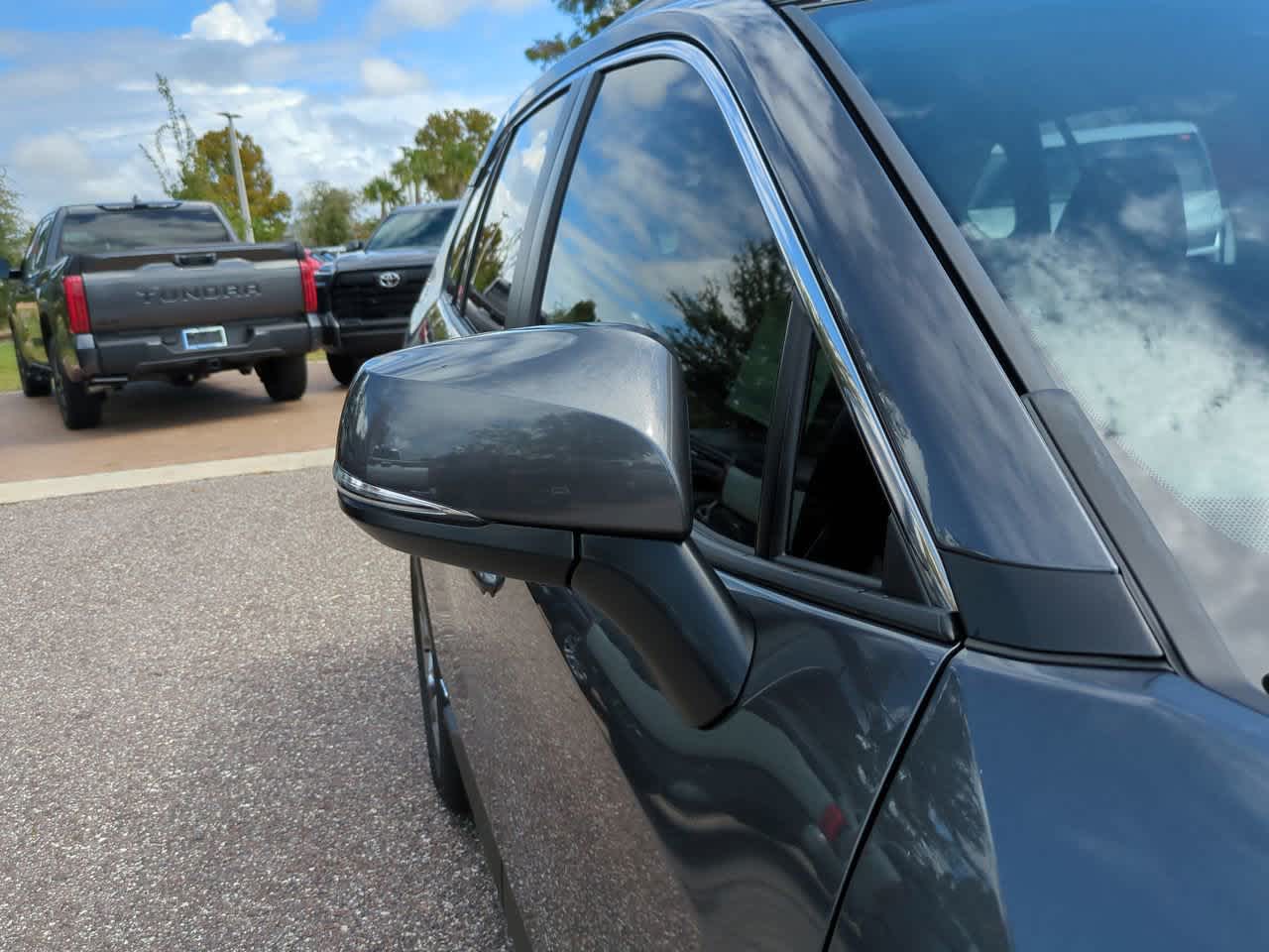 Thumbnail: 2025 Toyota RAV4 - 12