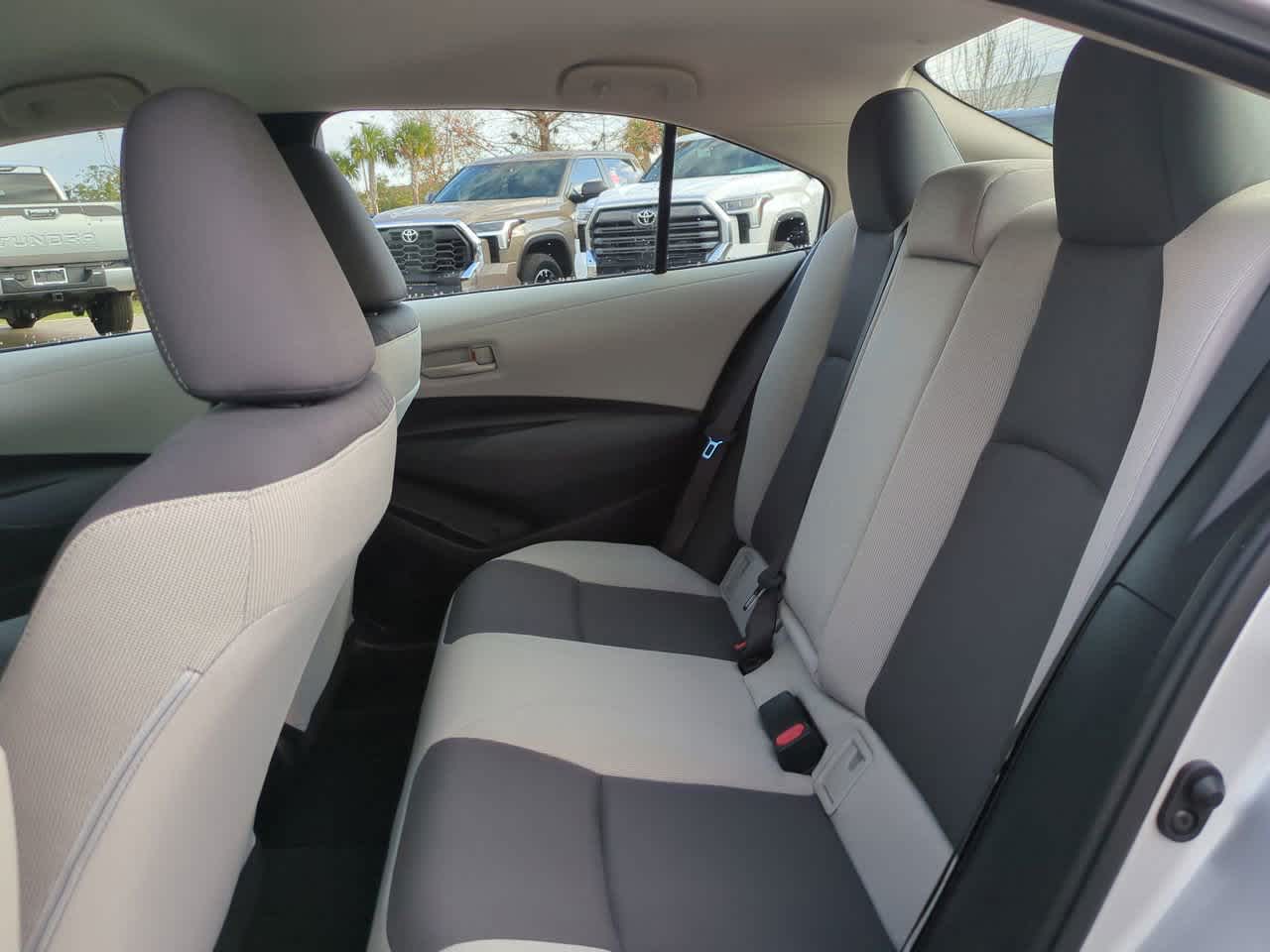 Thumbnail: 2025 Toyota Corolla - 13