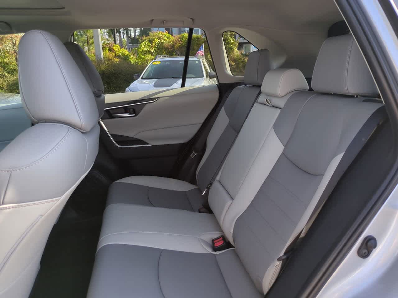 Thumbnail: 2025 Toyota RAV4 - 13