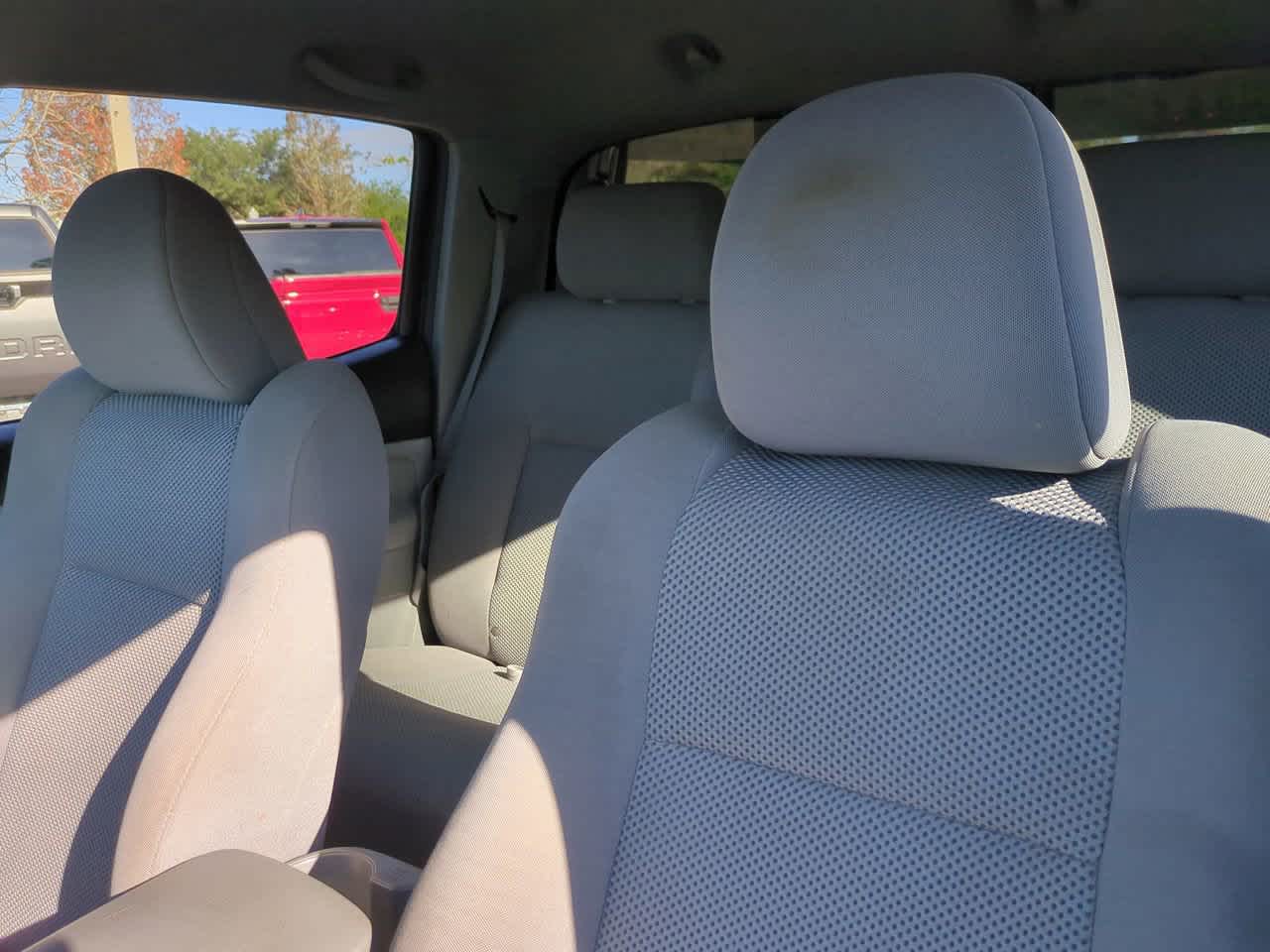 Thumbnail: 2010 Toyota Tacoma - 8