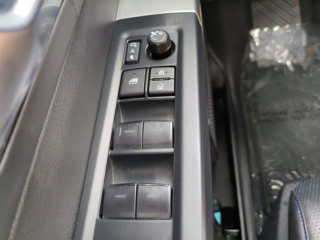 Thumbnail: 2025 Toyota Tundra - 23