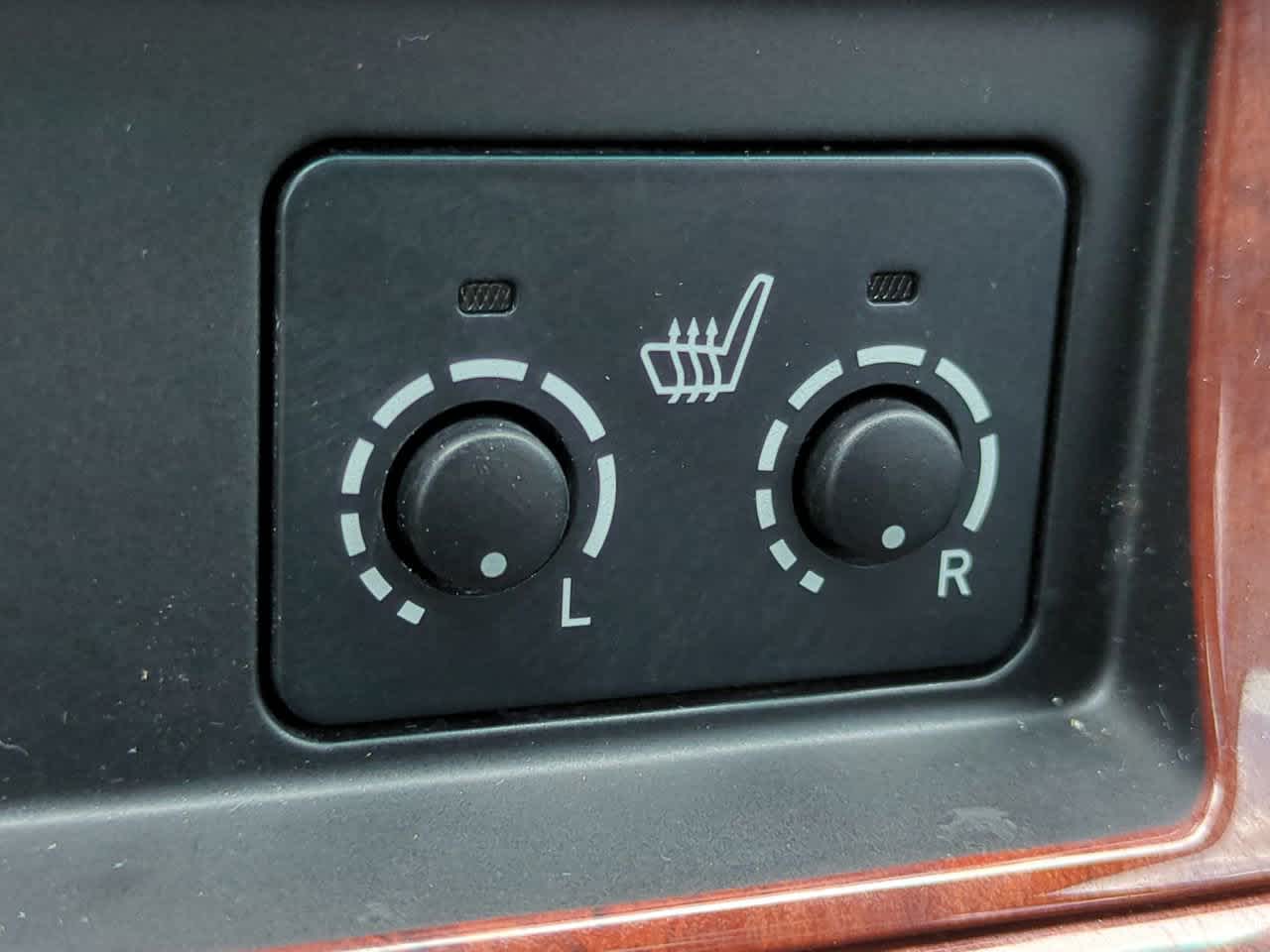 Thumbnail: 2013 Toyota Highlander - 22