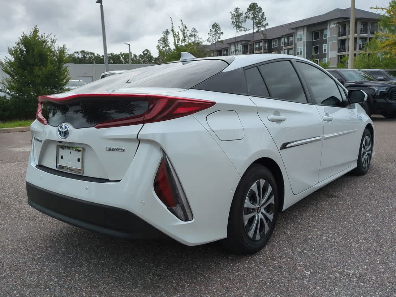 Thumbnail: 2021 Toyota Prius Prime - 6