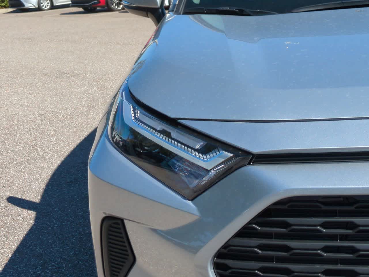 Thumbnail: 2025 Toyota RAV4 - 10