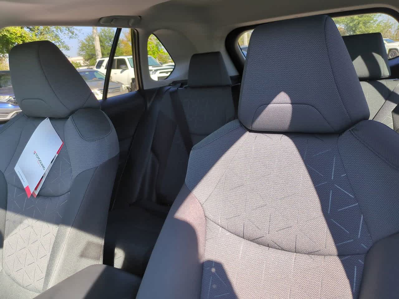 Thumbnail: 2025 Toyota RAV4 - 8