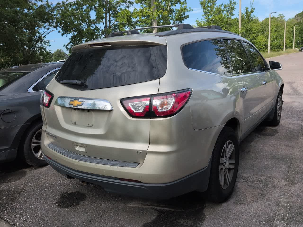 Thumbnail: 2017 Chevrolet Traverse - 5