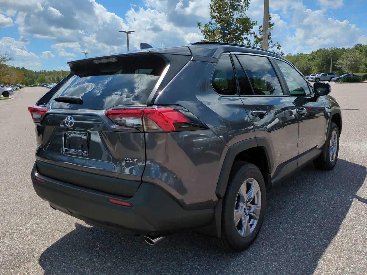 Thumbnail: 2025 Toyota RAV4 - 6