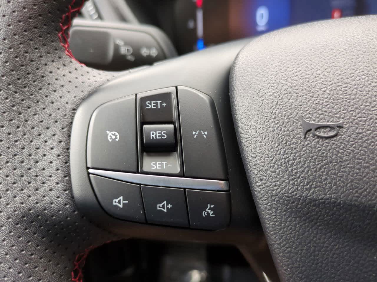 Thumbnail: 2025 Ford Escape - 22