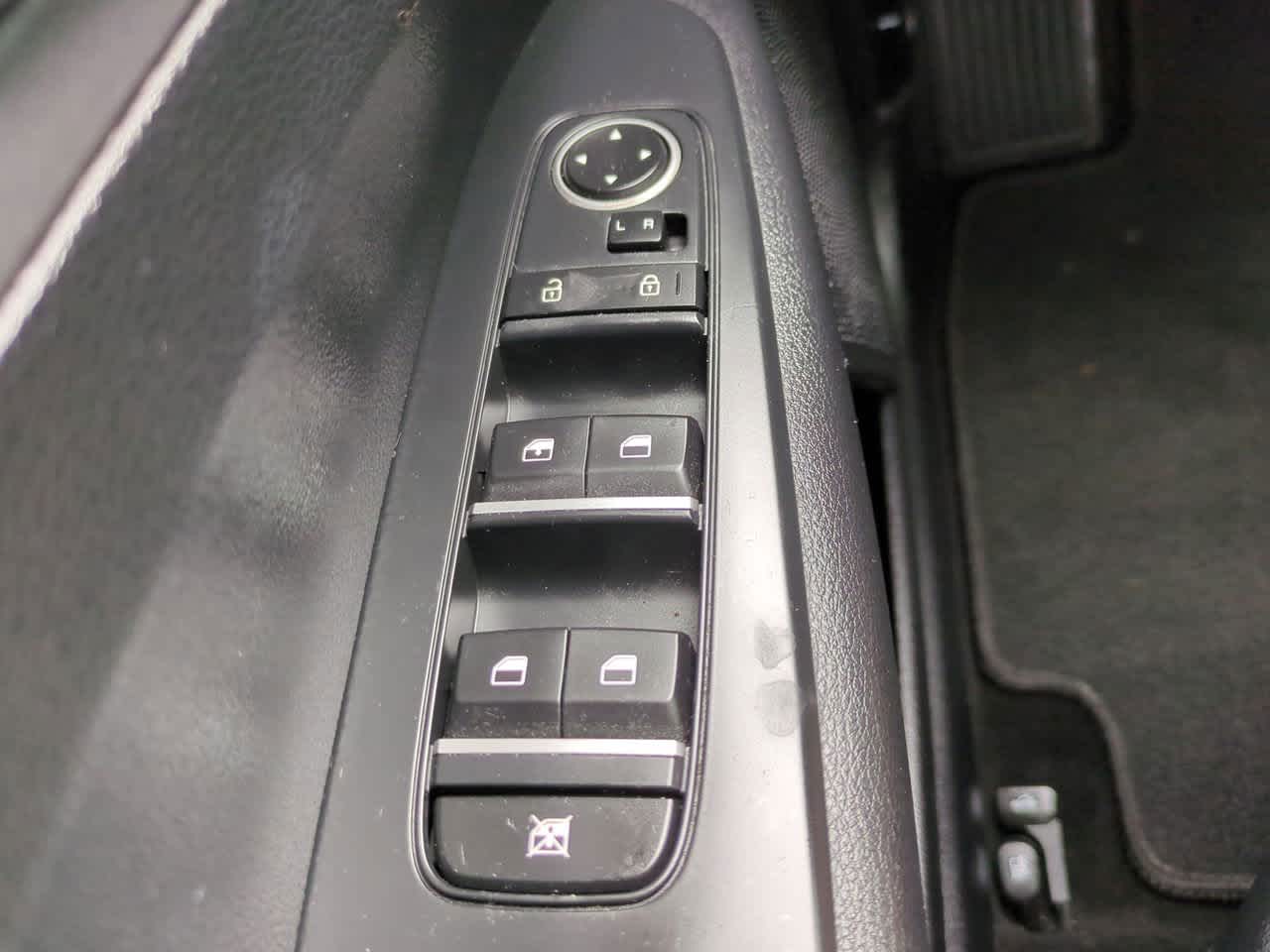 Thumbnail: 2021 Kia Forte - 21