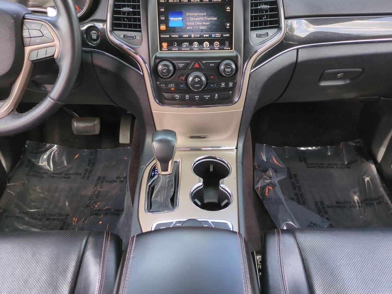Thumbnail: 2017 Jeep Grand Cherokee - 18