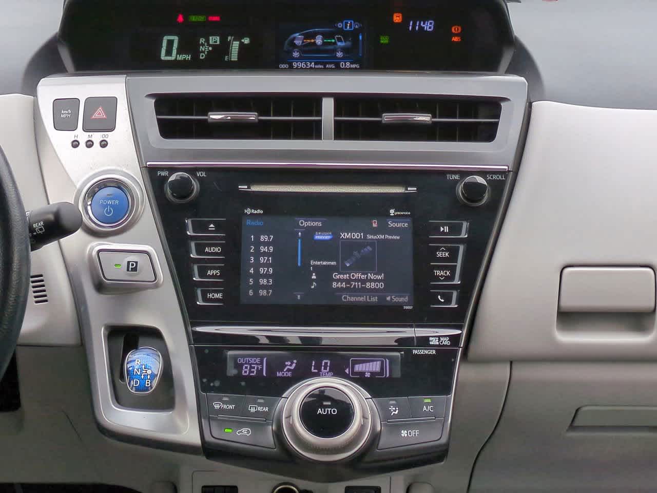 Thumbnail: 2015 Toyota Prius v - 17