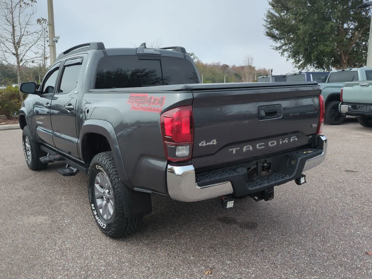 Thumbnail: 2019 Toyota Tacoma - 4