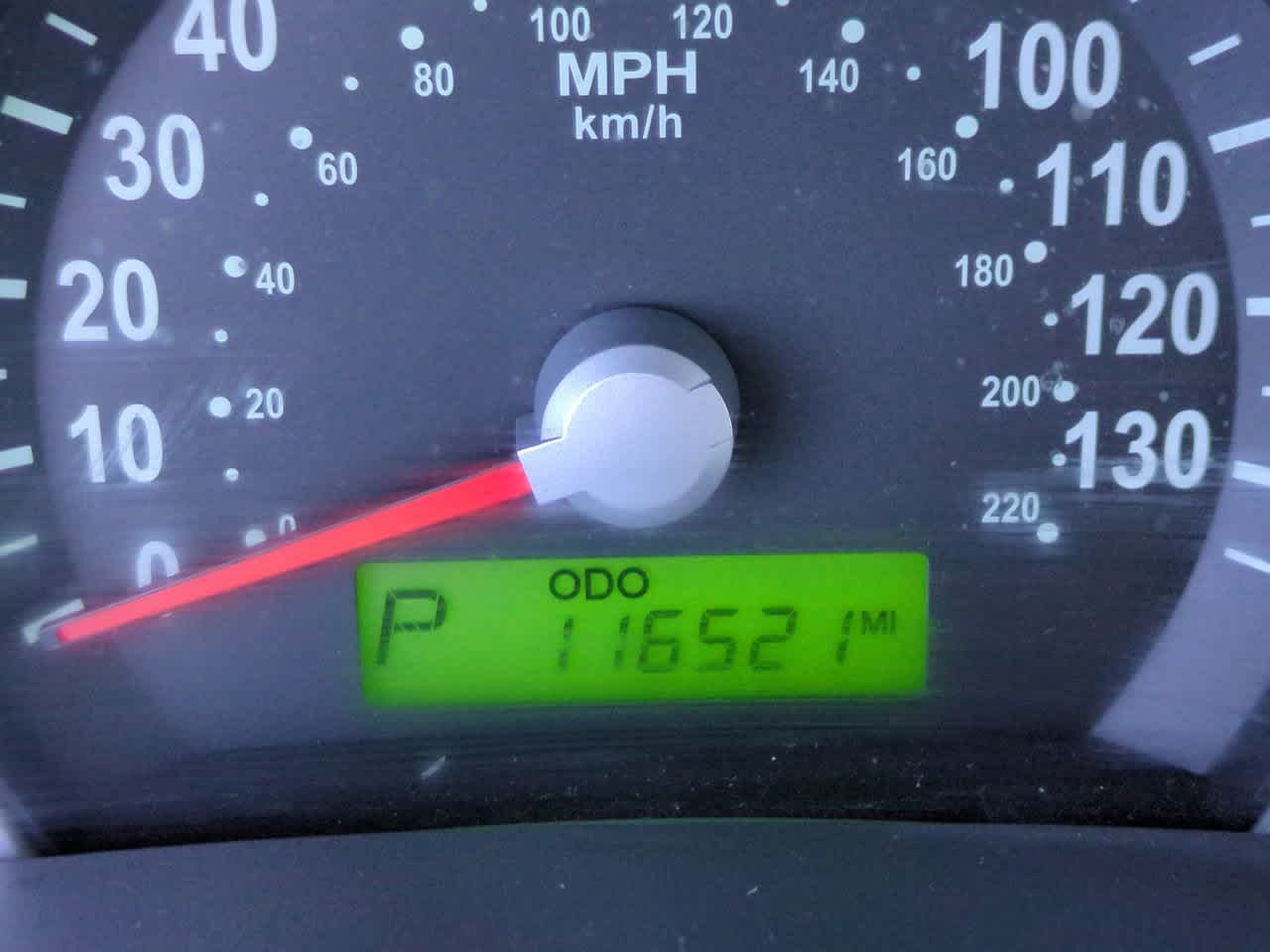 Thumbnail: 2008 Kia Sedona - 23