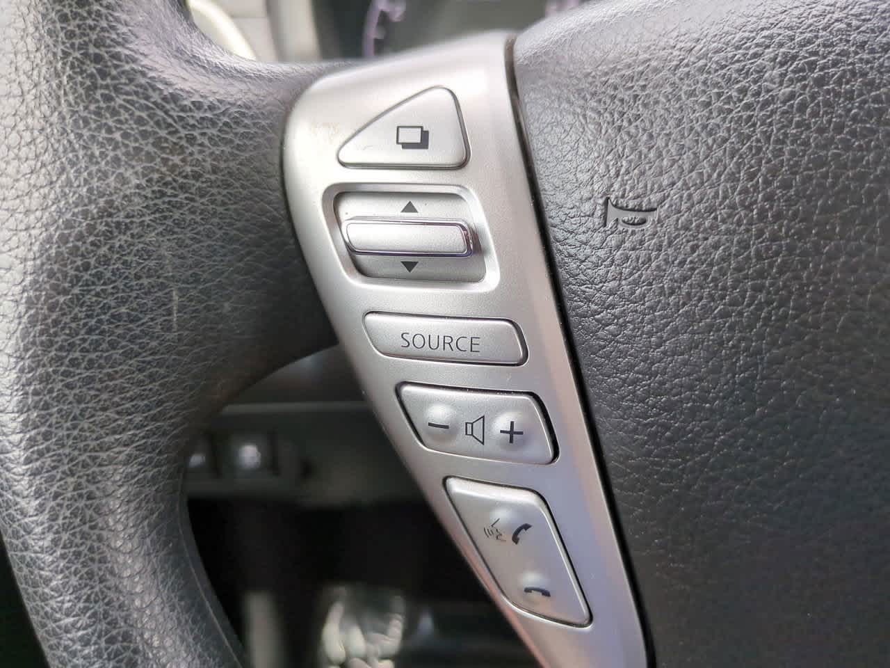 Thumbnail: 2017 Nissan Sentra - 21