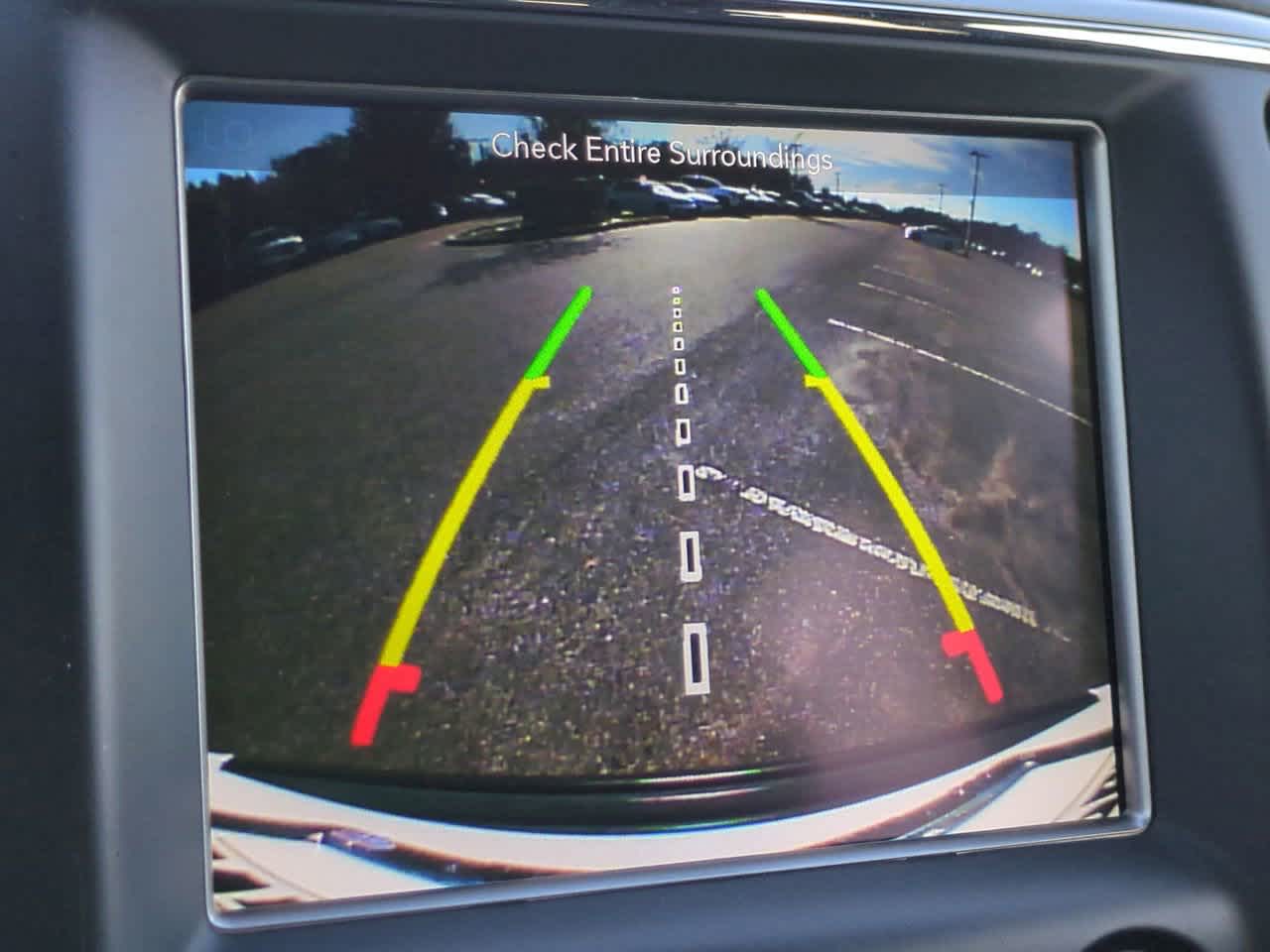 Thumbnail: 2018 Jeep Grand Cherokee - 19