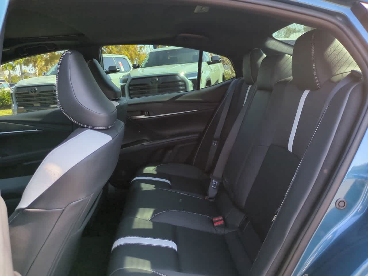 Thumbnail: 2025 Toyota Camry - 13