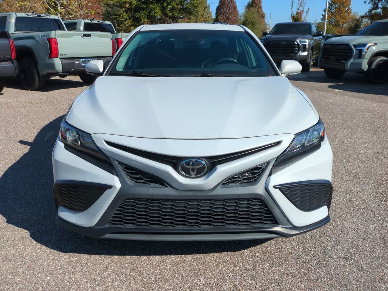 Thumbnail: 2022 Toyota Camry - 9