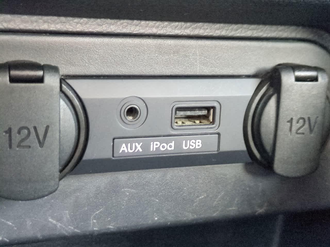 Thumbnail: 2013 Kia Rio - 18