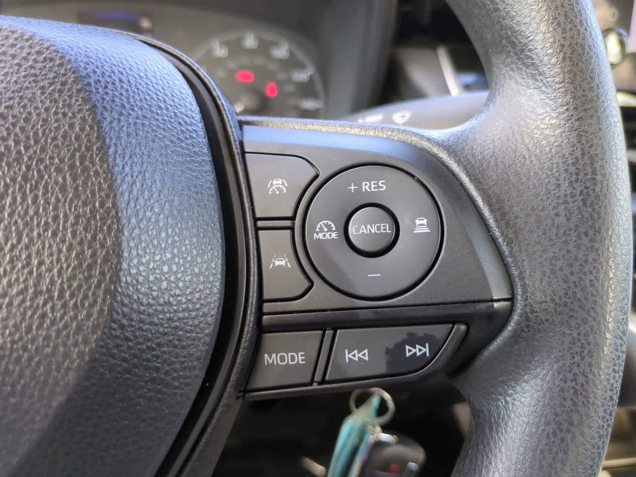 Thumbnail: 2023 Toyota Corolla - 22