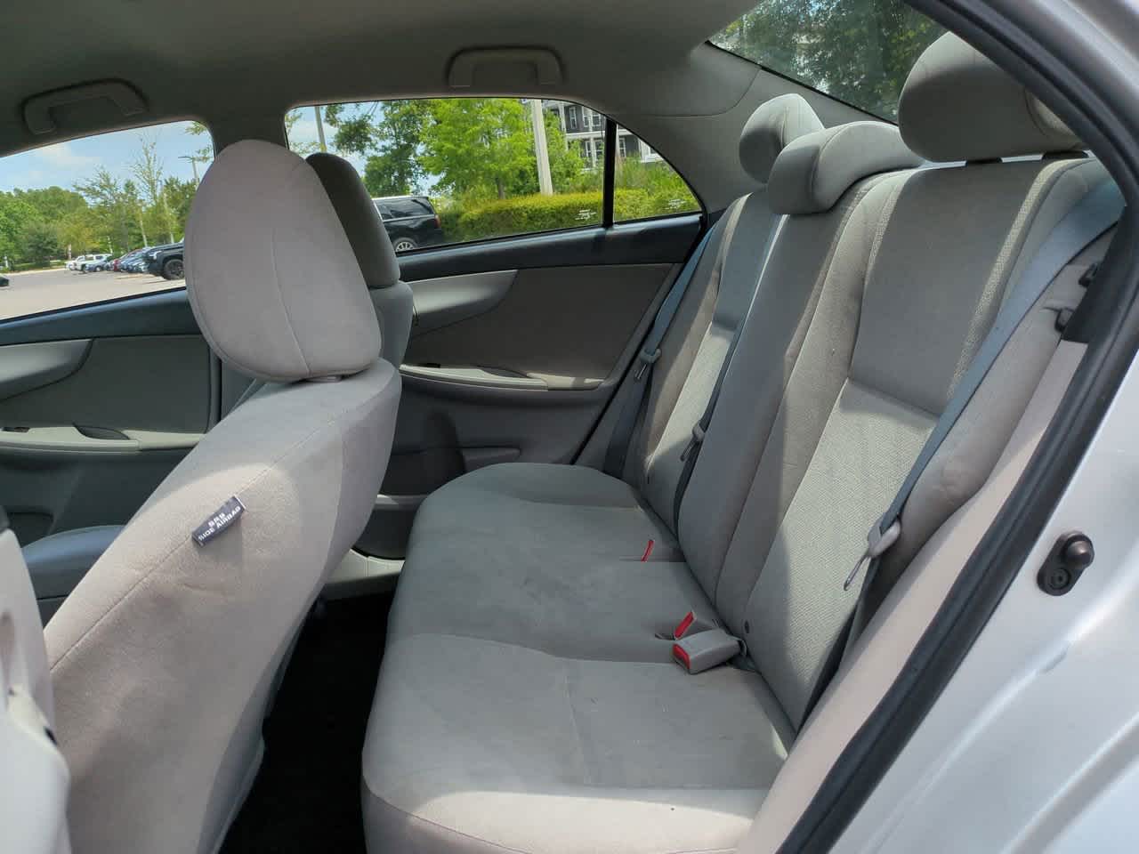 Thumbnail: 2013 Toyota Corolla - 13