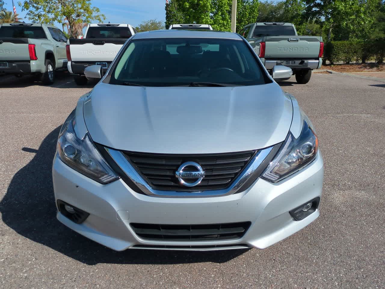 Thumbnail: 2016 Nissan Altima - 7