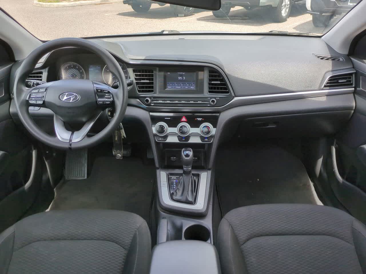 Thumbnail: 2019 Hyundai Elantra - 14