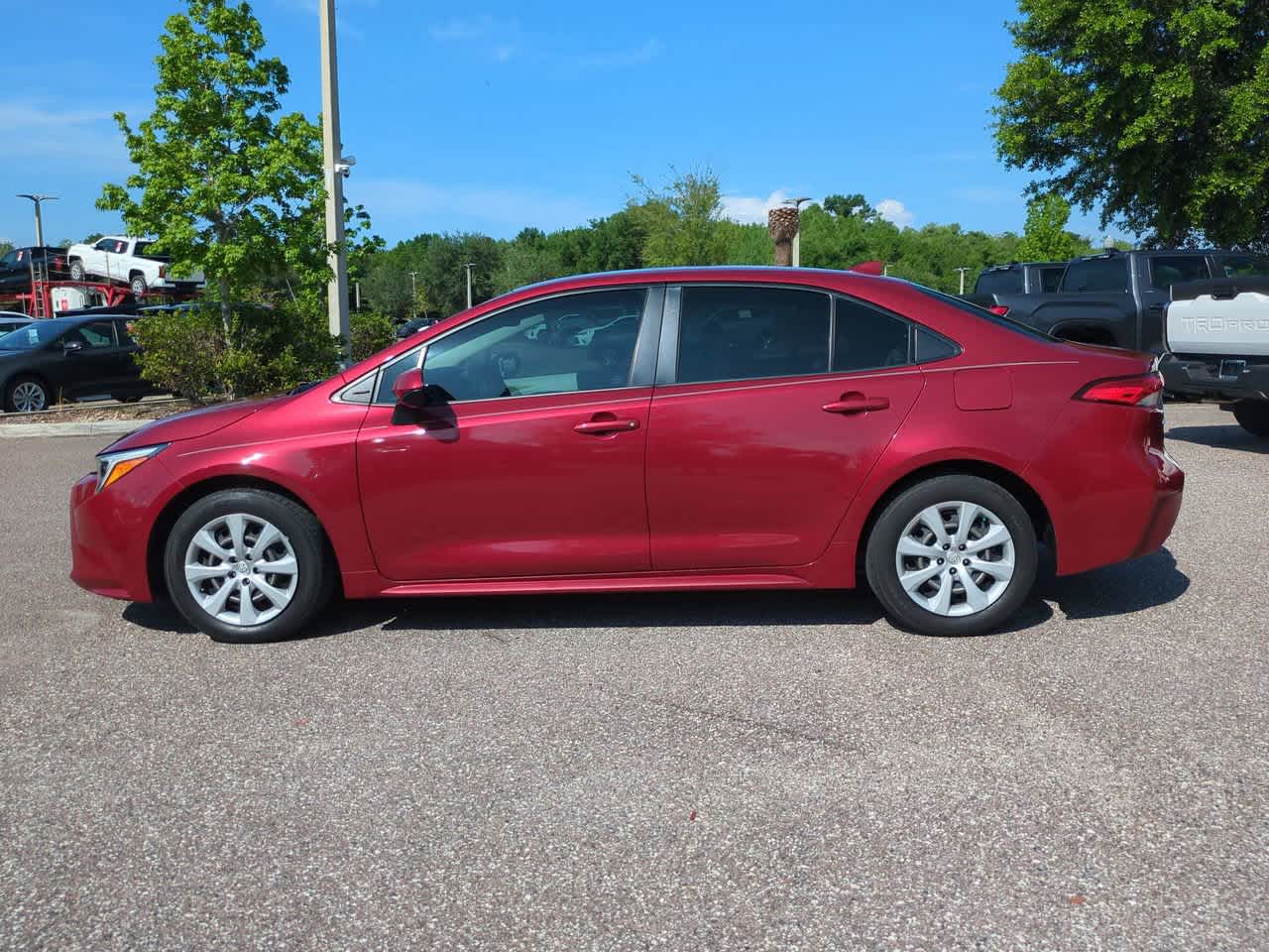Thumbnail: 2023 Toyota Corolla - 3