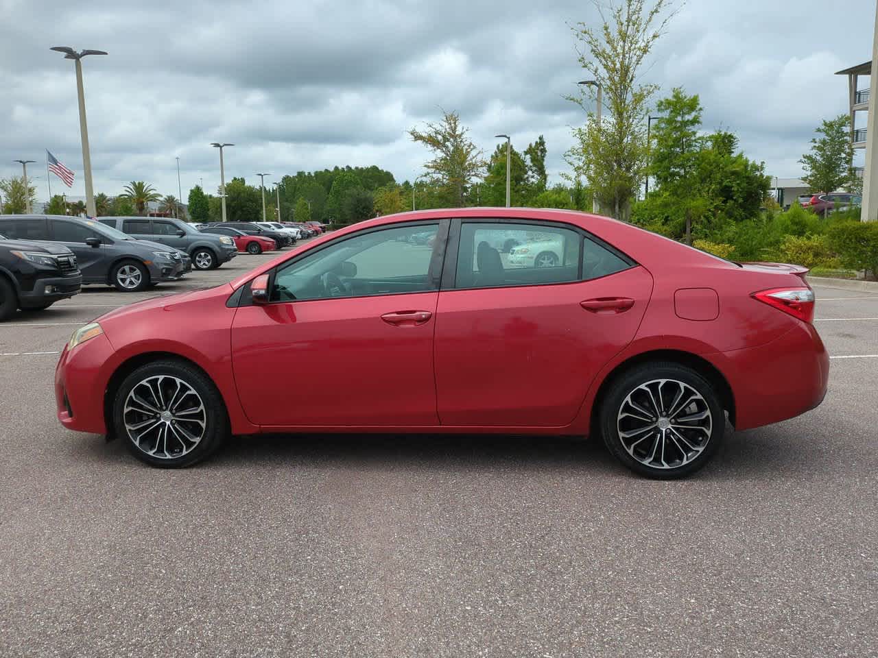 2015 Toyota Corolla S 3