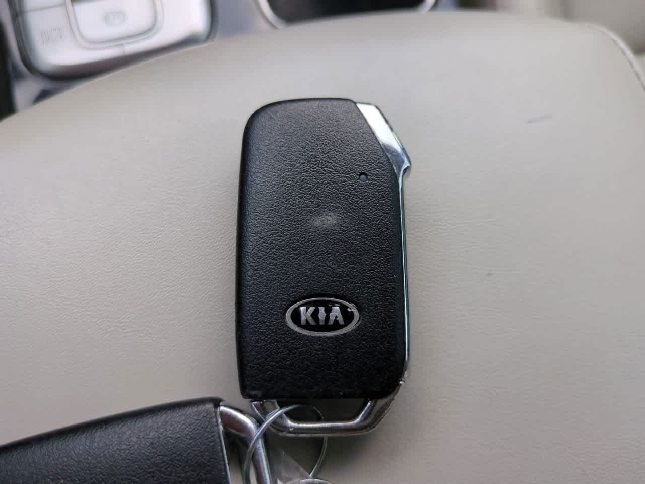 Thumbnail: 2020 Kia Telluride - 30