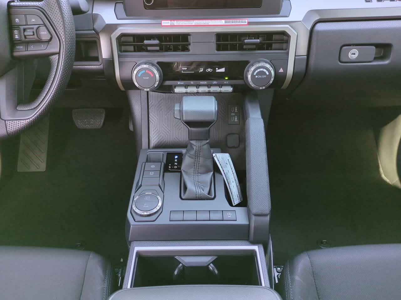 2025 Toyota Tacoma SR5 18