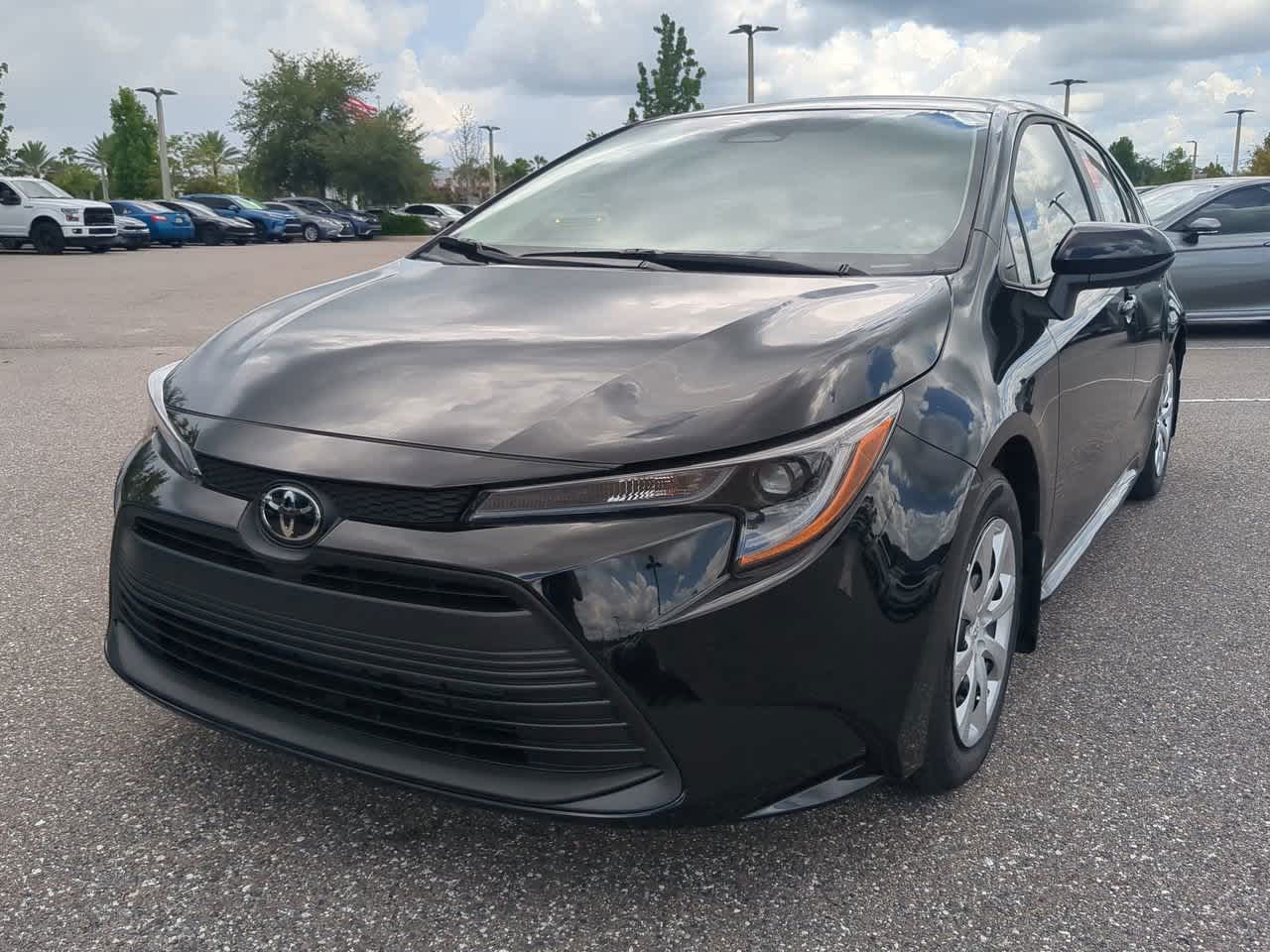 Thumbnail: 2025 Toyota Corolla - 2