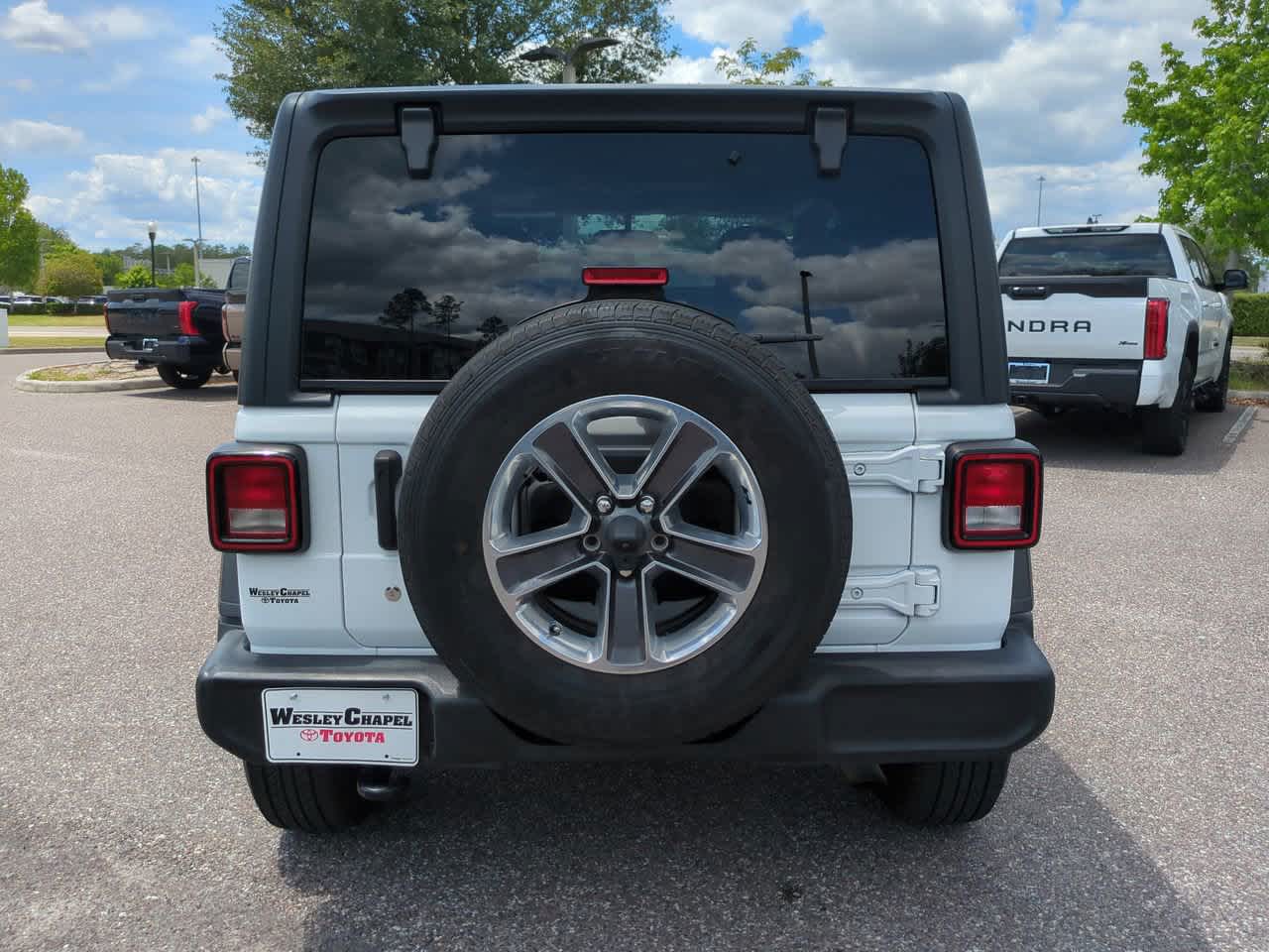 Thumbnail: 2019 Jeep Wrangler - 5