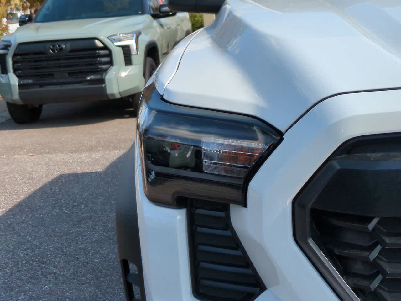 Thumbnail: 2025 Toyota Tacoma - 10