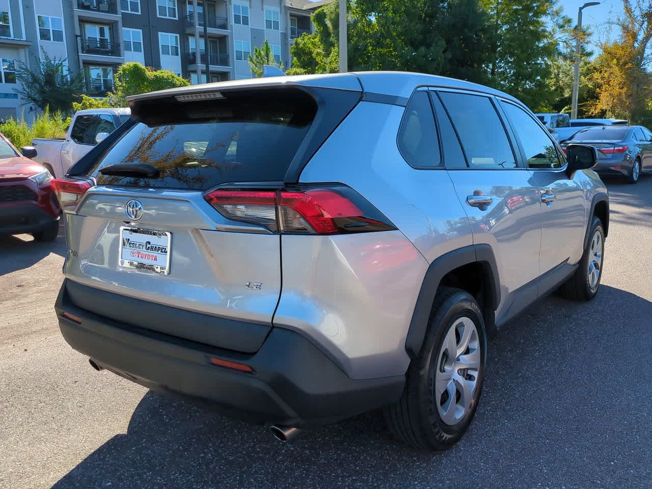 Thumbnail: 2022 Toyota RAV4 - 6