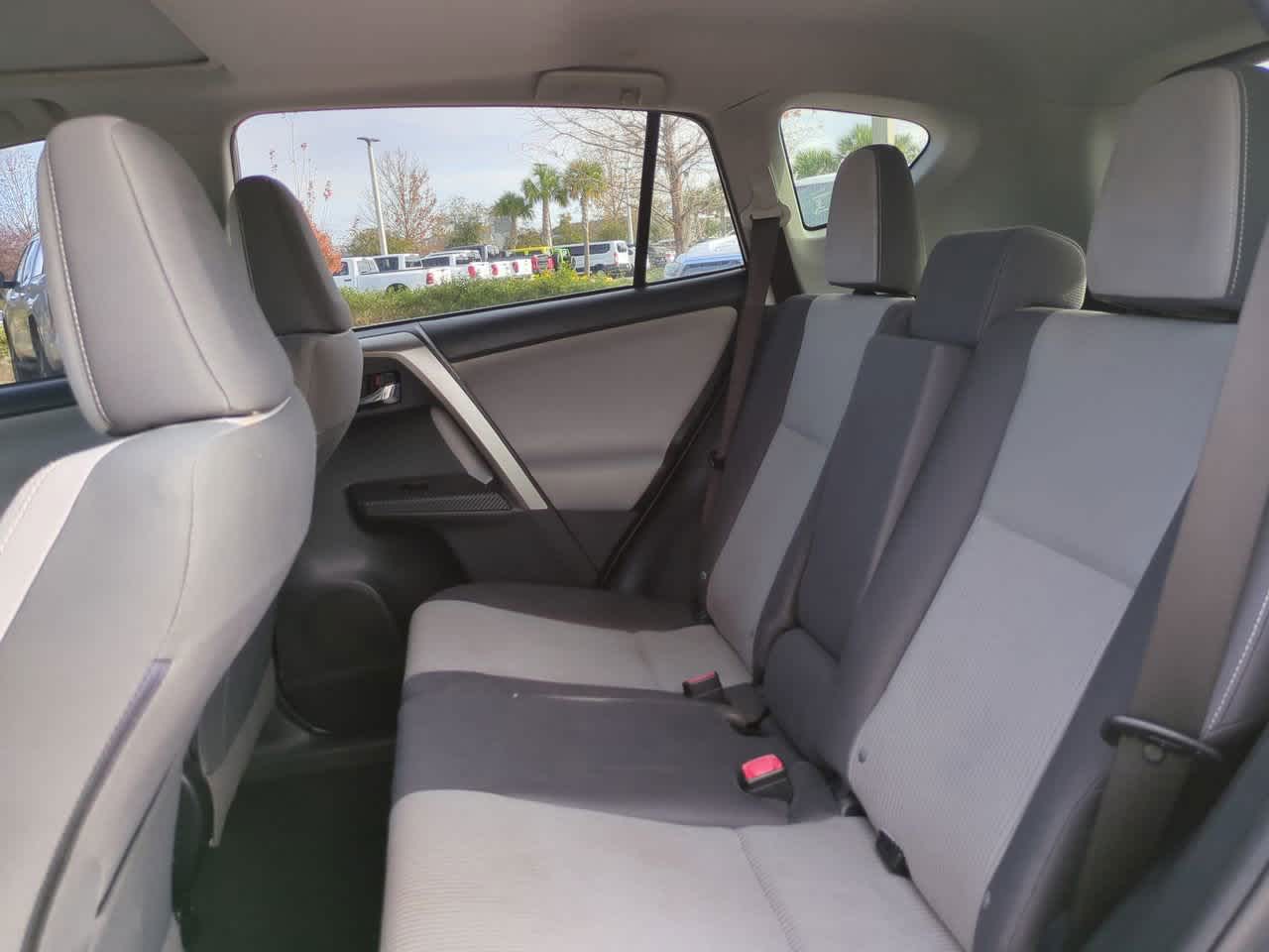 Thumbnail: 2014 Toyota RAV4 - 13