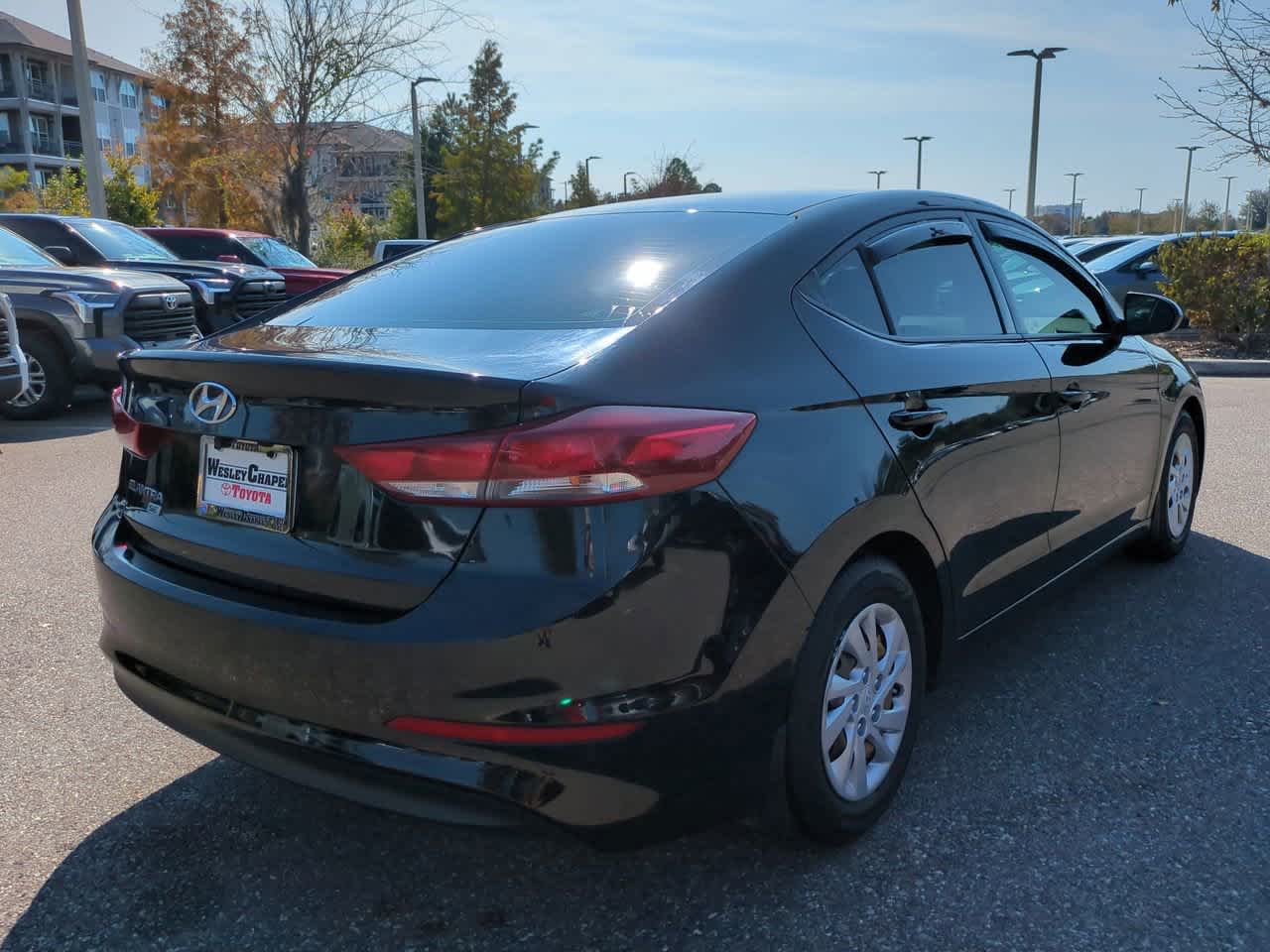 Thumbnail: 2018 Hyundai Elantra - 6