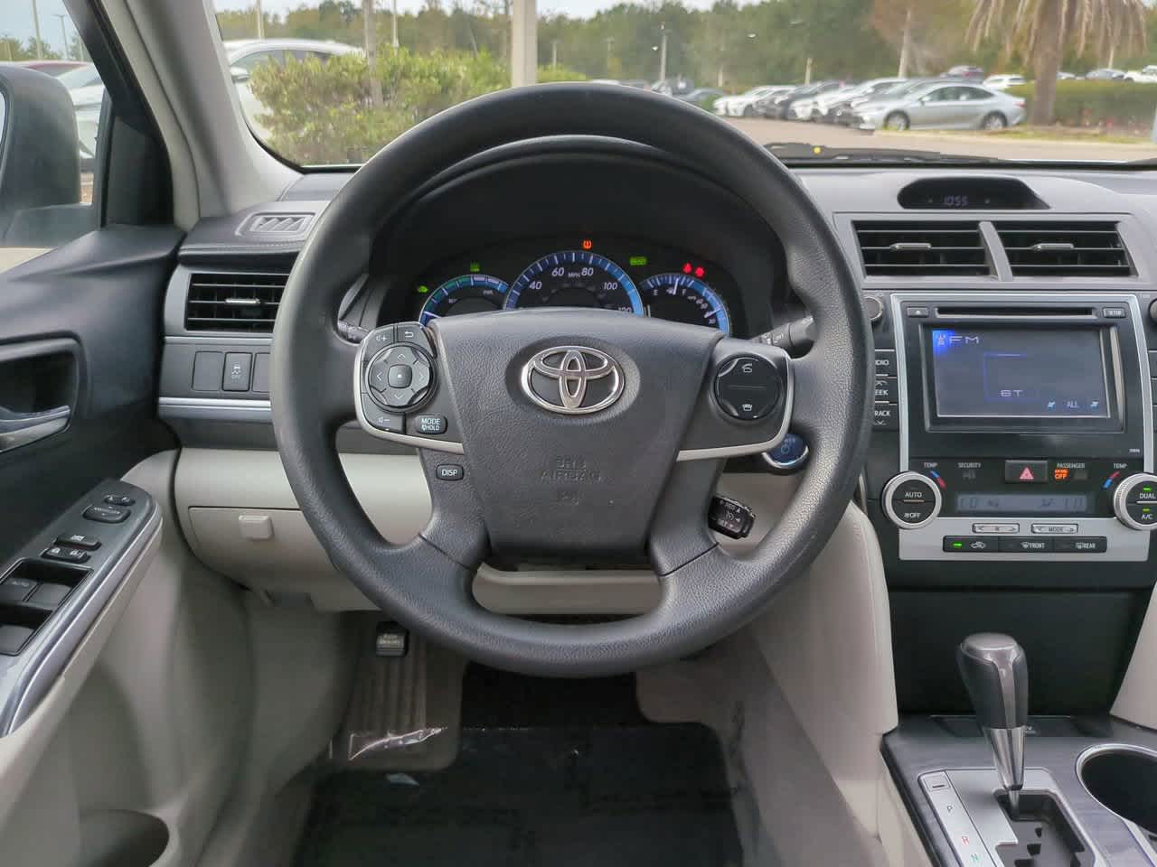 Thumbnail: 2013 Toyota Camry - 15