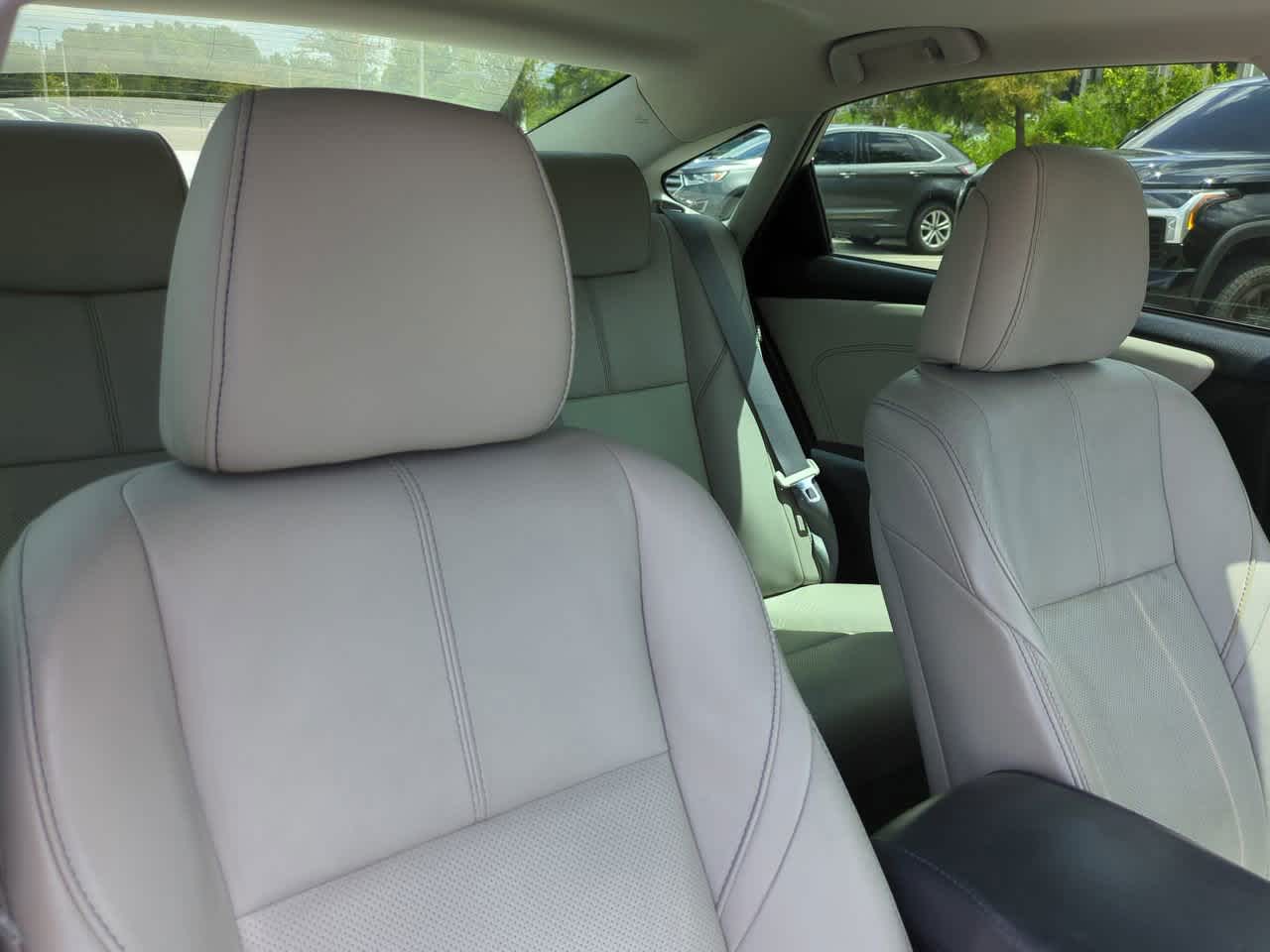 Thumbnail: 2015 Toyota Avalon - 7