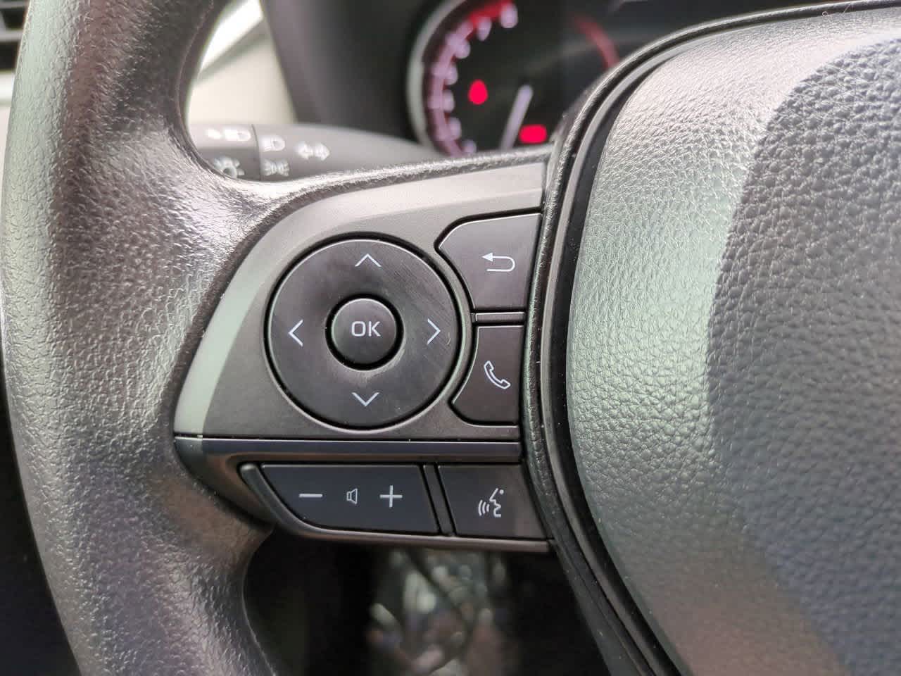 Thumbnail: 2025 Toyota RAV4 - 23