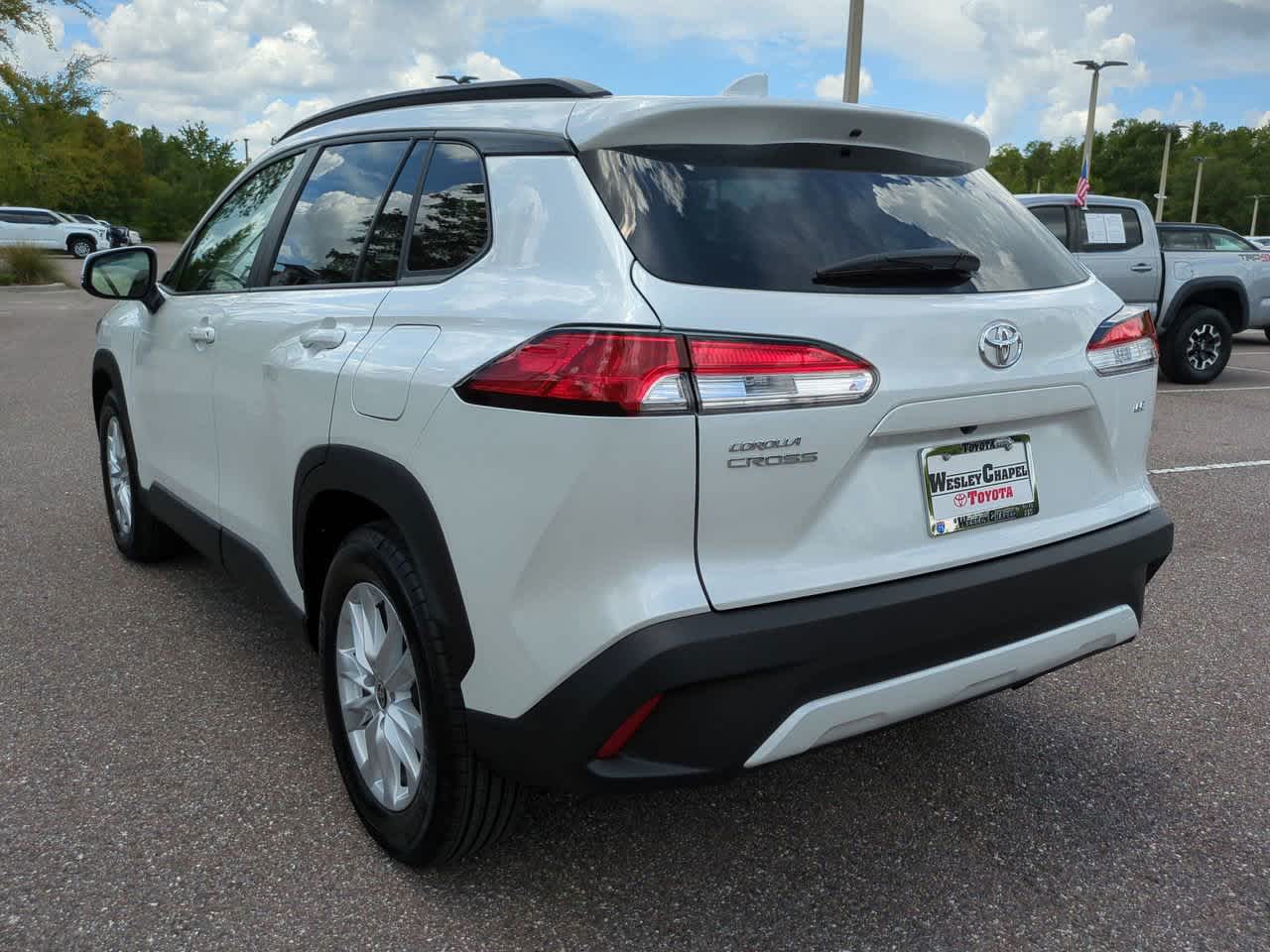 Thumbnail: 2024 Toyota Corolla Cross - 4